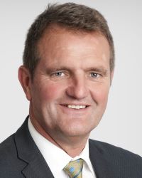 Mr Clayton Barr MP